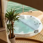 Luxury Floating - *
